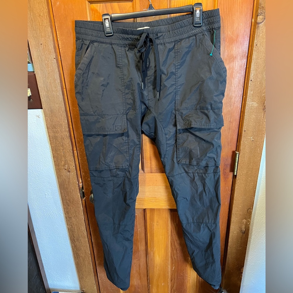 Urban outfitters pants! Almost new barely worn